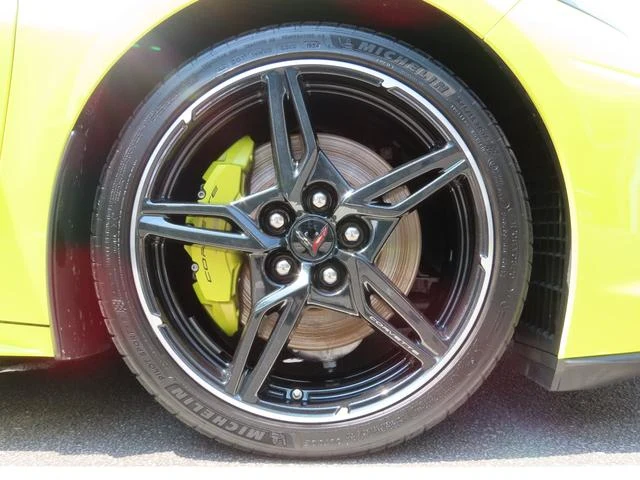 Chevrolet CORVETTE 23