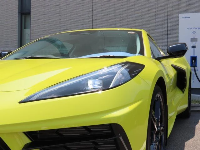 Chevrolet CORVETTE 7