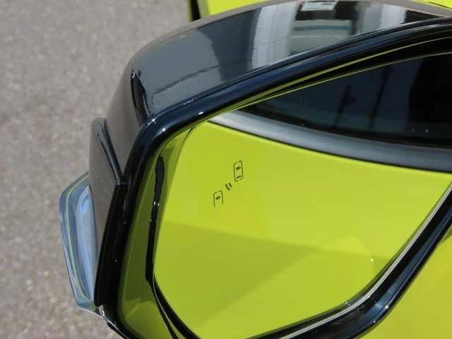 Chevrolet CORVETTE 13