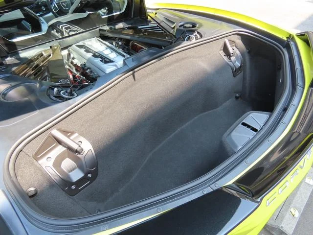 Chevrolet CORVETTE 20