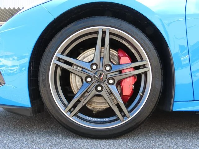 Chevrolet CORVETTE 9