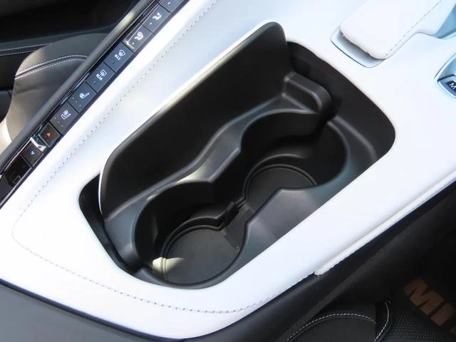 Chevrolet CORVETTE 35