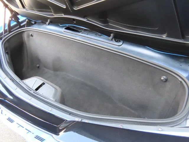 Chevrolet CORVETTE 15