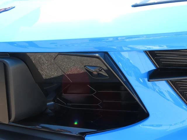 Chevrolet CORVETTE 8