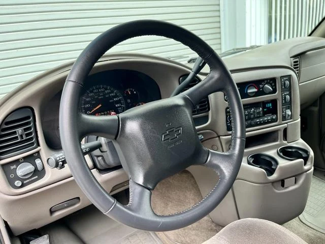 Chevrolet ASTRO 51