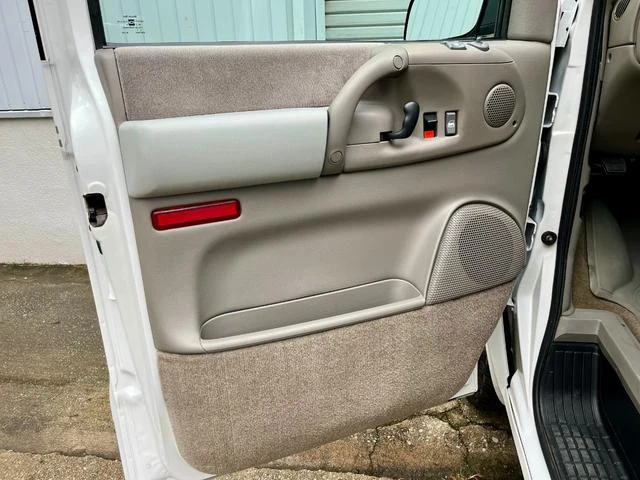 Chevrolet ASTRO 58