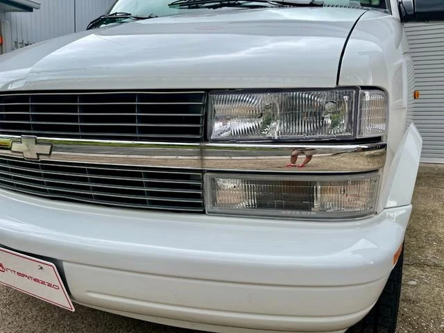 Chevrolet ASTRO 16