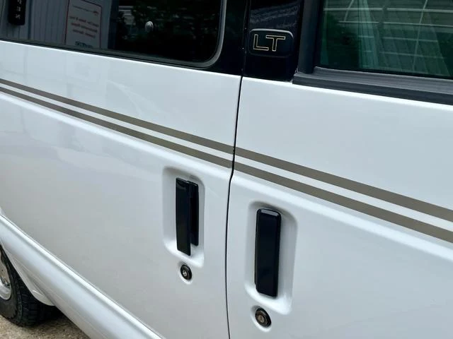 Chevrolet ASTRO 20