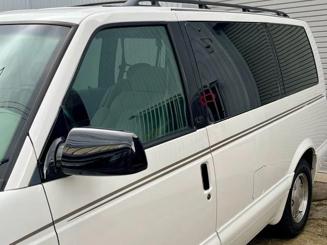 Chevrolet ASTRO 29