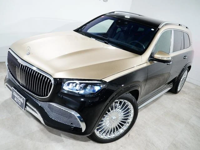 MERCEDES MAYBACH GLS 8