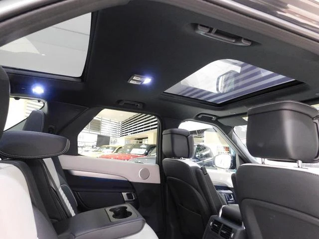 Land Rover DISCOVERY 53
