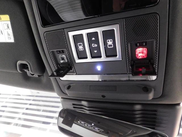Land Rover DISCOVERY 38