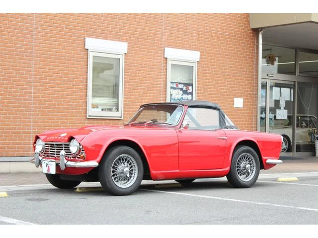 Triumph TR-4