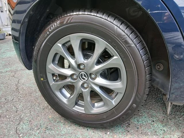 Mazda DEMIO 57