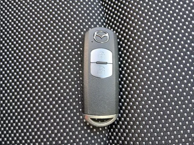 Mazda DEMIO 26
