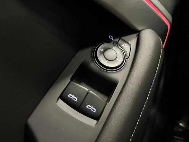 Chevrolet CAMARO 33