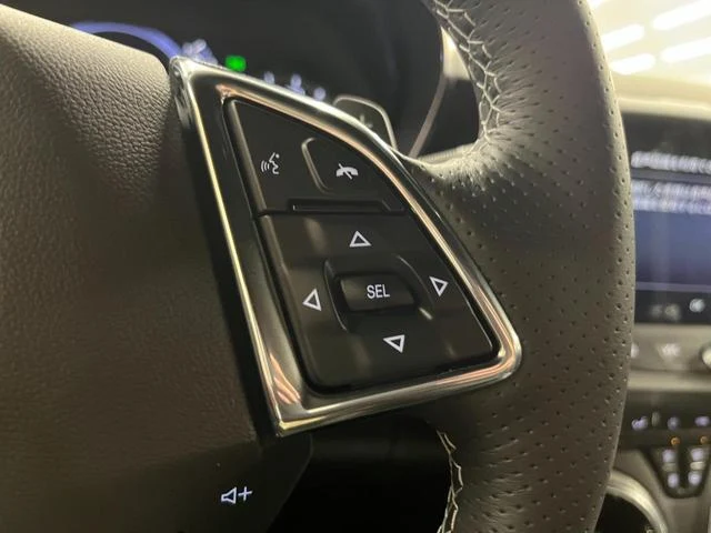 Chevrolet CAMARO 11