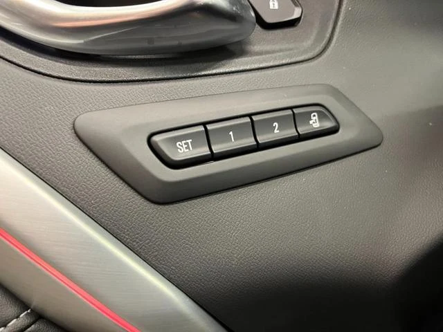 Chevrolet CAMARO 29