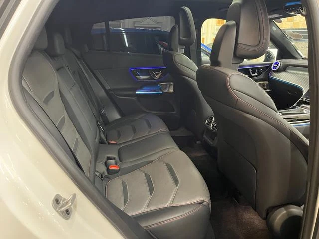 MERCEDES AMG GLC 6