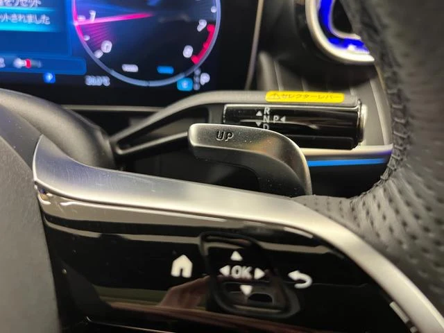 MERCEDES AMG GLC 11