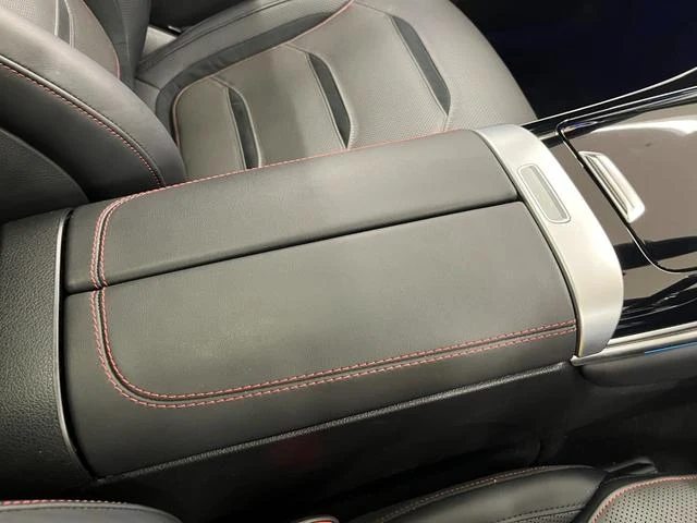 MERCEDES AMG GLC 39