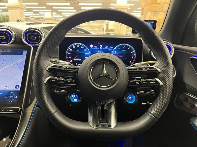 MERCEDES AMG GLC 8