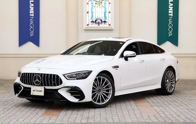 MERCEDES AMG GT