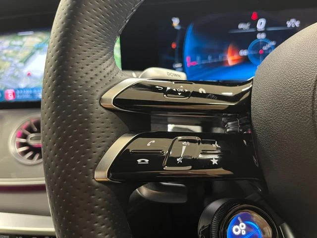 MERCEDES AMG GT 11