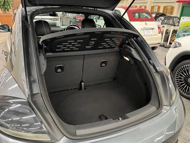 Volkswagen THE 6