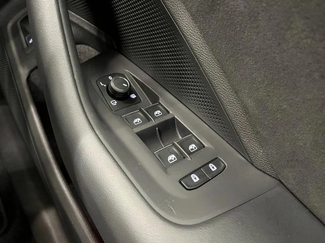 Volkswagen PASSAT 38