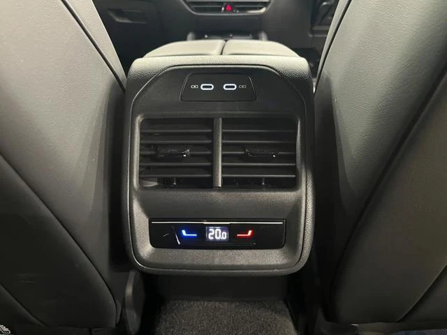 Volkswagen PASSAT 40