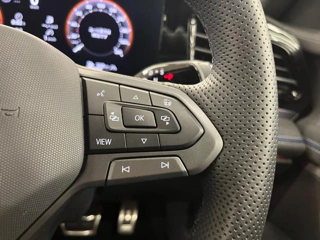Volkswagen PASSAT 10
