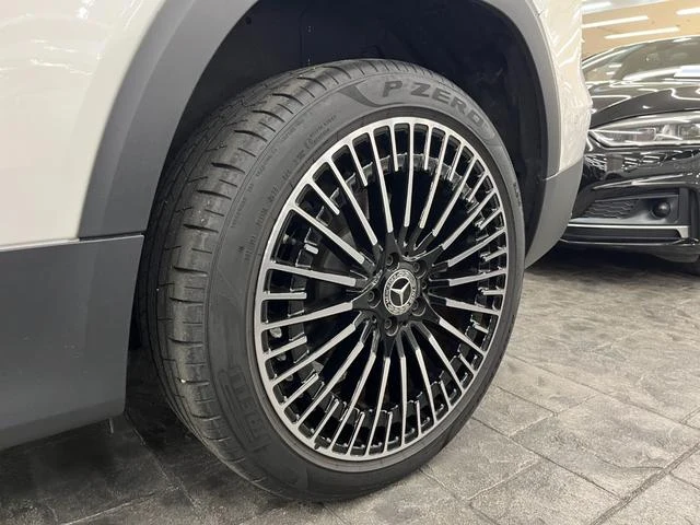 MERCEDES BENZ EQB 44
