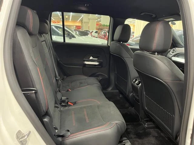 MERCEDES BENZ EQB 5