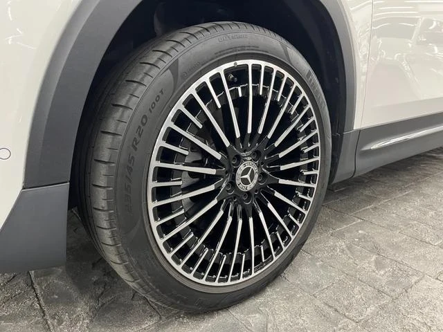 MERCEDES BENZ EQB 43