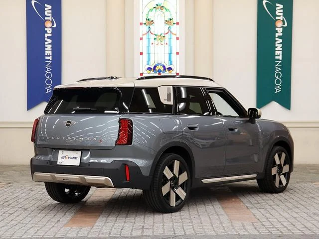 Mini COUNTRYMAN 3