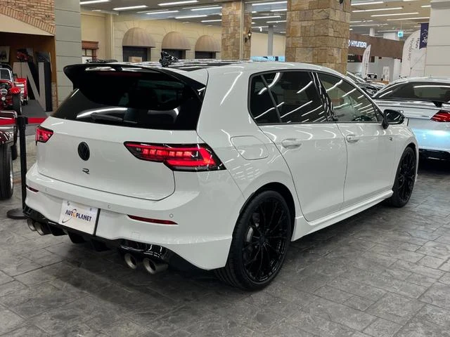 Volkswagen GOLF 51