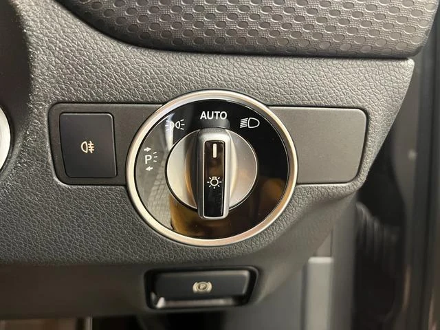 MERCEDES BENZ A-CLASS 27