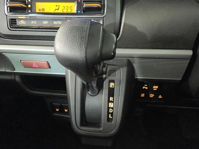 Mazda FLAIR 17