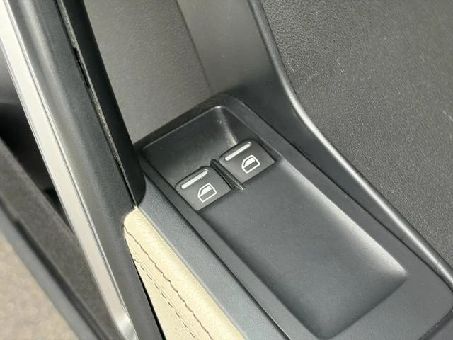 Volkswagen THE 44