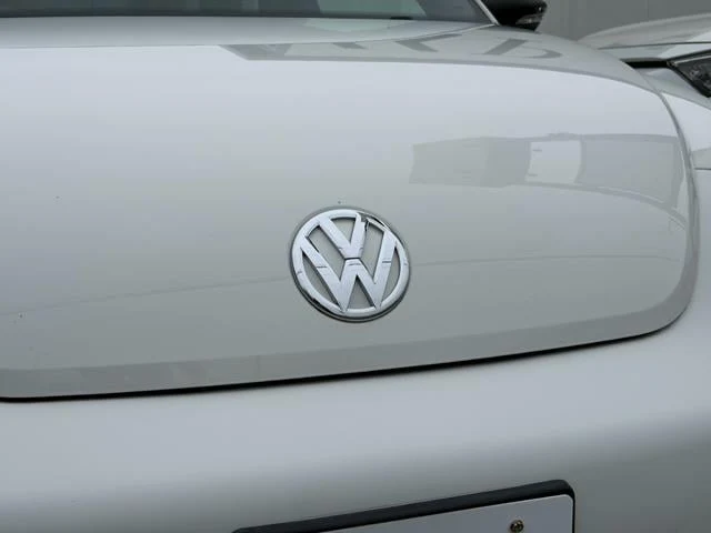 Volkswagen THE 12