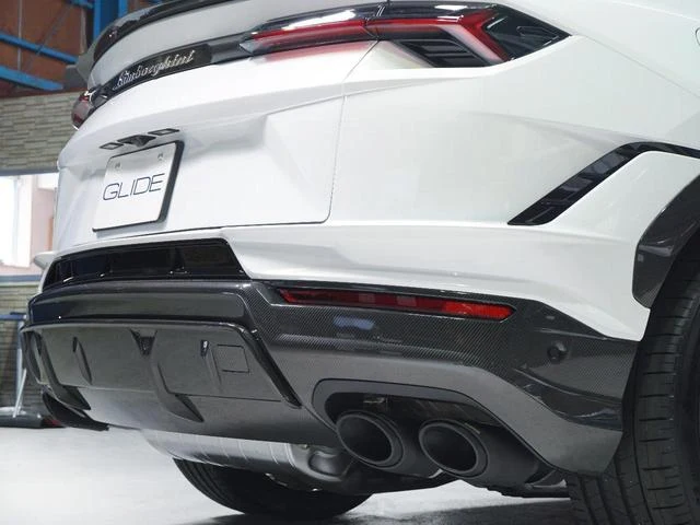 Lamborghini URUS 22