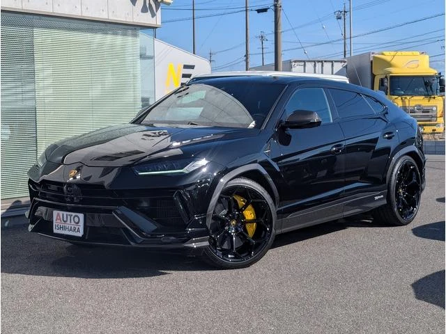 Lamborghini URUS