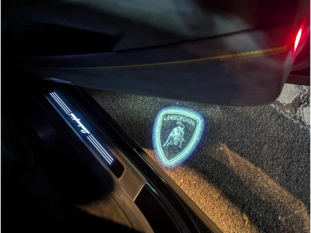 Lamborghini URUS 45