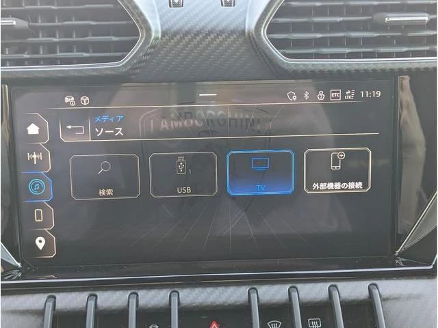 Lamborghini URUS 19