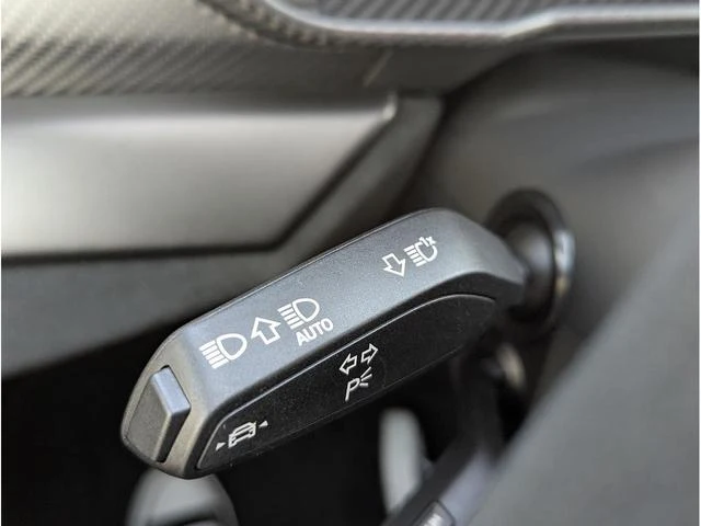 Lamborghini URUS 17