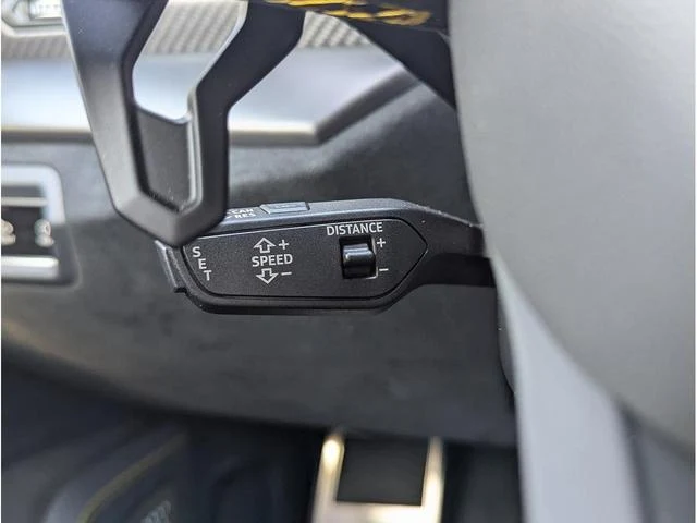 Lamborghini URUS 16