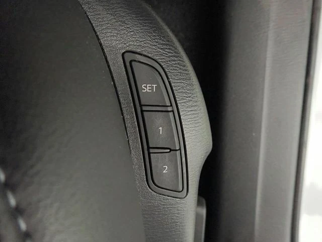 Mazda MAZDA2 16
