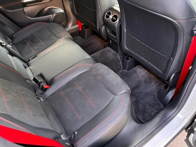 MERCEDES AMG GLA-CLASS 31