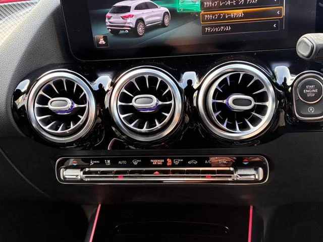 MERCEDES AMG GLA-CLASS 17